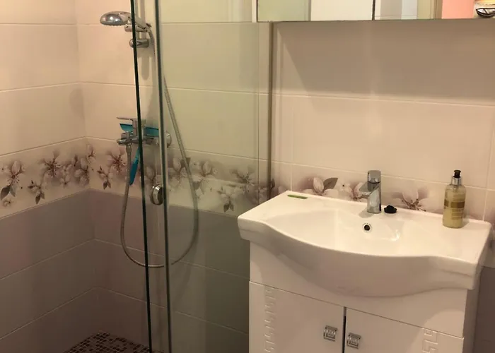 морска роза 시네모레츠